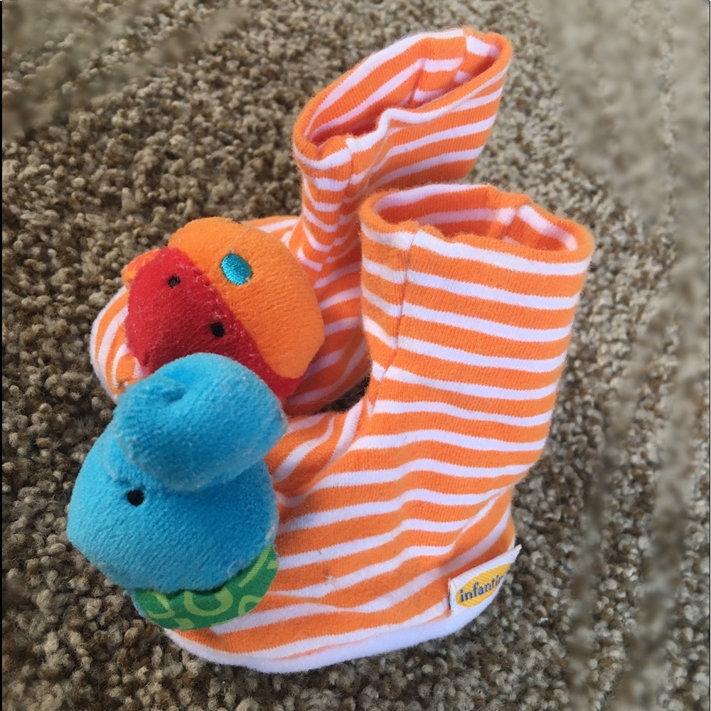 💥Infantino Foot Rattle Socks